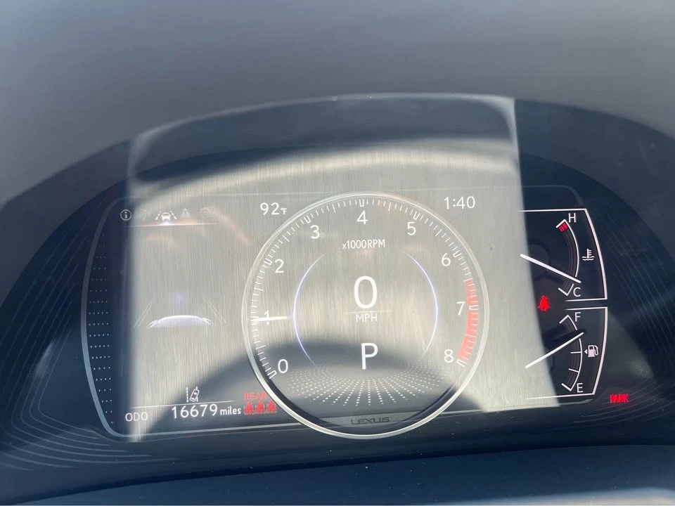 2022 Lexus ES 7th Gen - Image 11 of 11