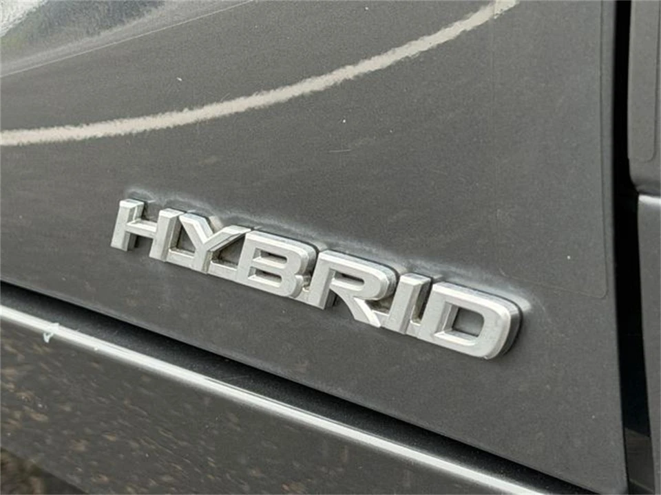 2022 Lexus ES 7th Gen - Image 13 of 31