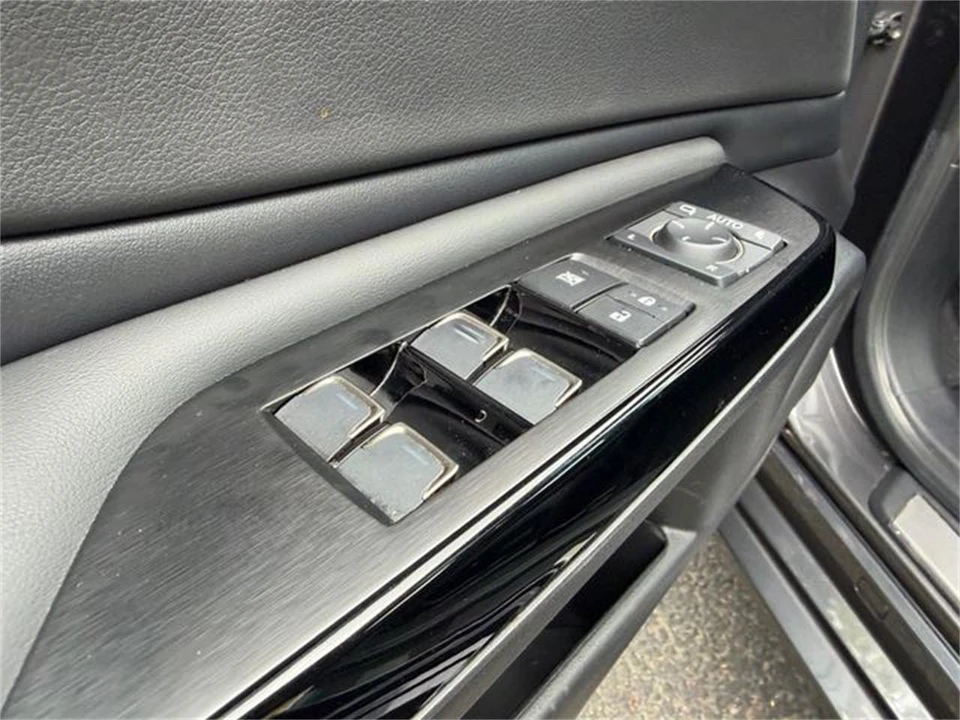 2022 Lexus ES 7th Gen - Image 17 of 31