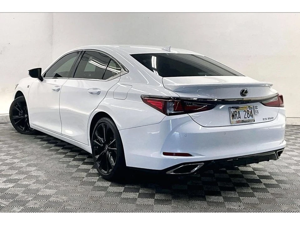 2022 Lexus ES 7th Gen - Image 20 of 20
