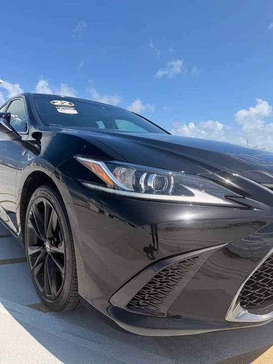 2022 Lexus ES 7th Gen - Image 4 of 18
