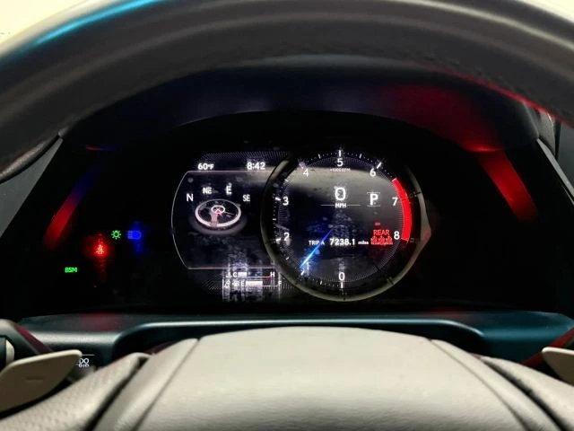 2022 Lexus ES 7th Gen - Image 16 of 21