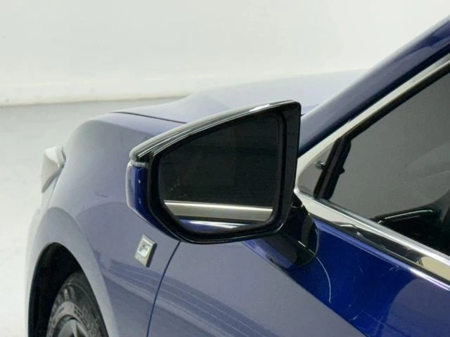 2022 Lexus ES 7th Gen - Image 13 of 21