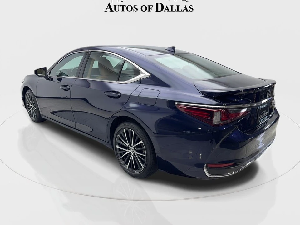 2022 Lexus ES 7th Gen - Image 9 of 31