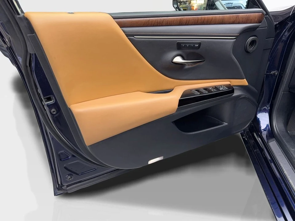 2022 Lexus ES 7th Gen - Image 30 of 31