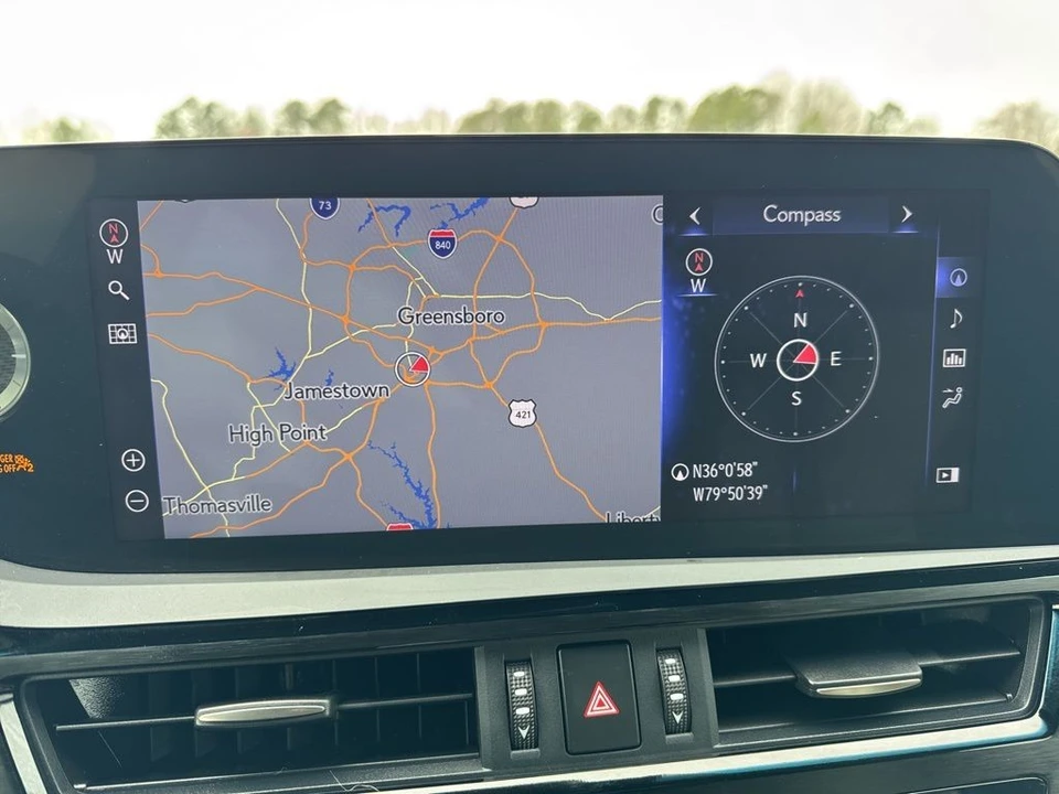 2022 Lexus ES 7th Gen - Image 20 of 21