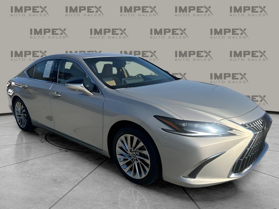 2022 Lexus ES 7th Gen - Image 7 of 21