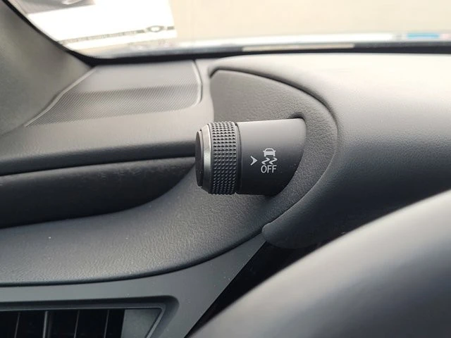 2022 Lexus ES 7th Gen - Image 19 of 21