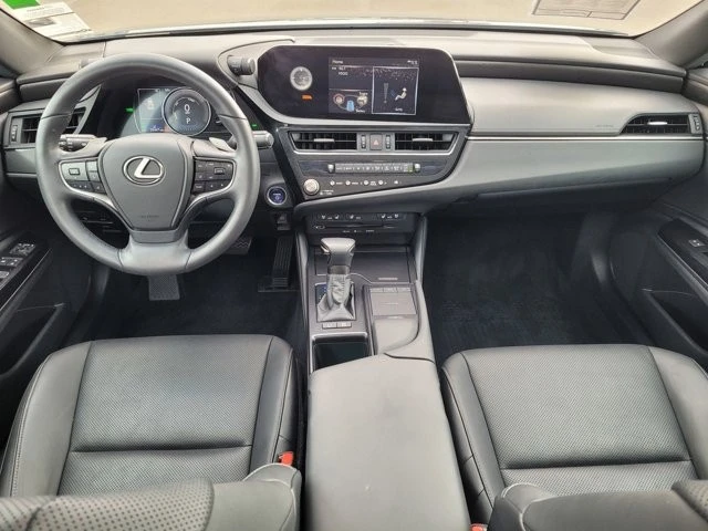 2022 Lexus ES 7th Gen - Image 13 of 21