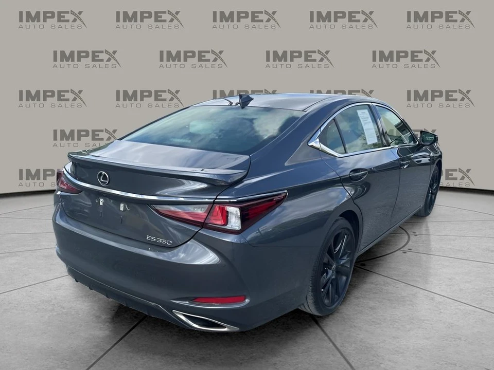 2022 Lexus ES 7th Gen - Image 5 of 21