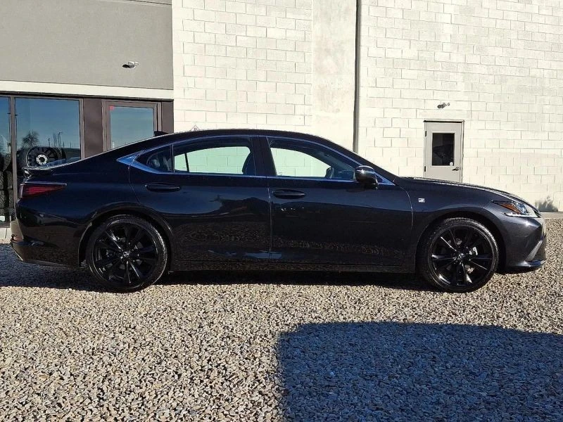 2022 Lexus ES 7th Gen - Image 7 of 12