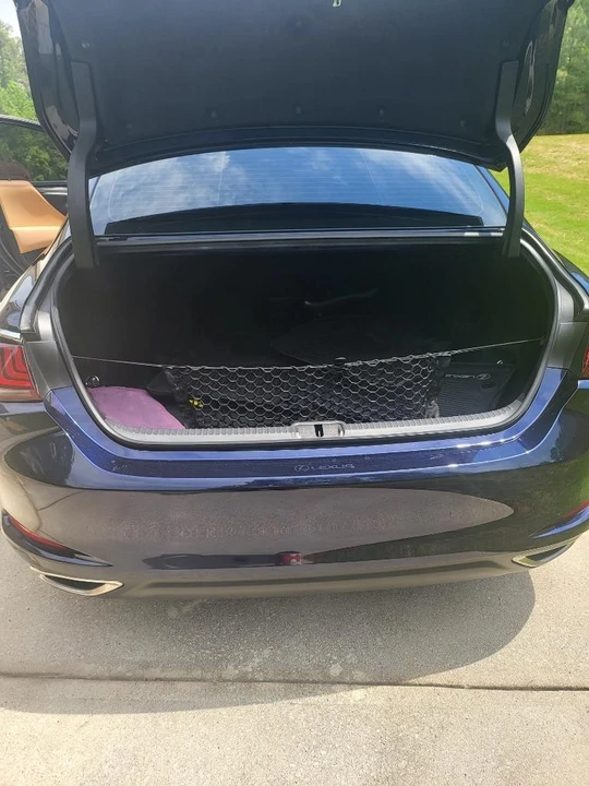 2022 Lexus ES 7th Gen - Image 15 of 21