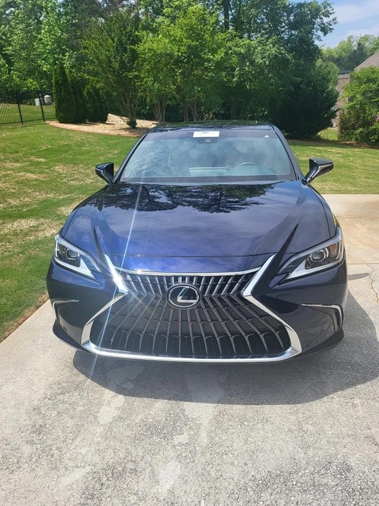 2022 Lexus ES 7th Gen - Image 8 of 27