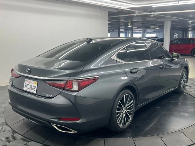 2022 Lexus ES 7th Gen - Image 3 of 11