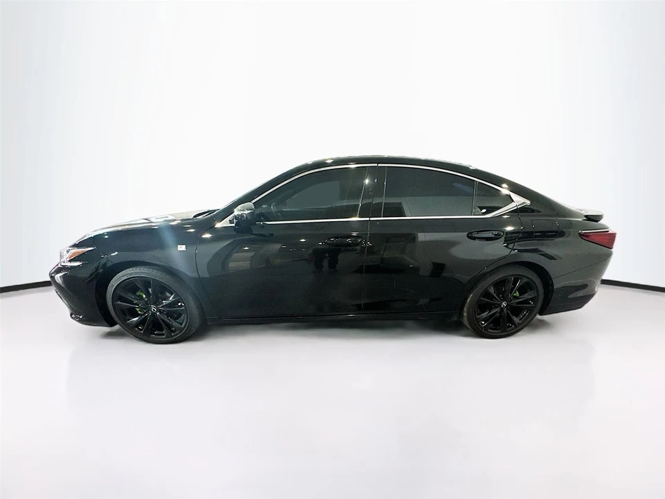 2022 Lexus ES 7th Gen - Image 7 of 16