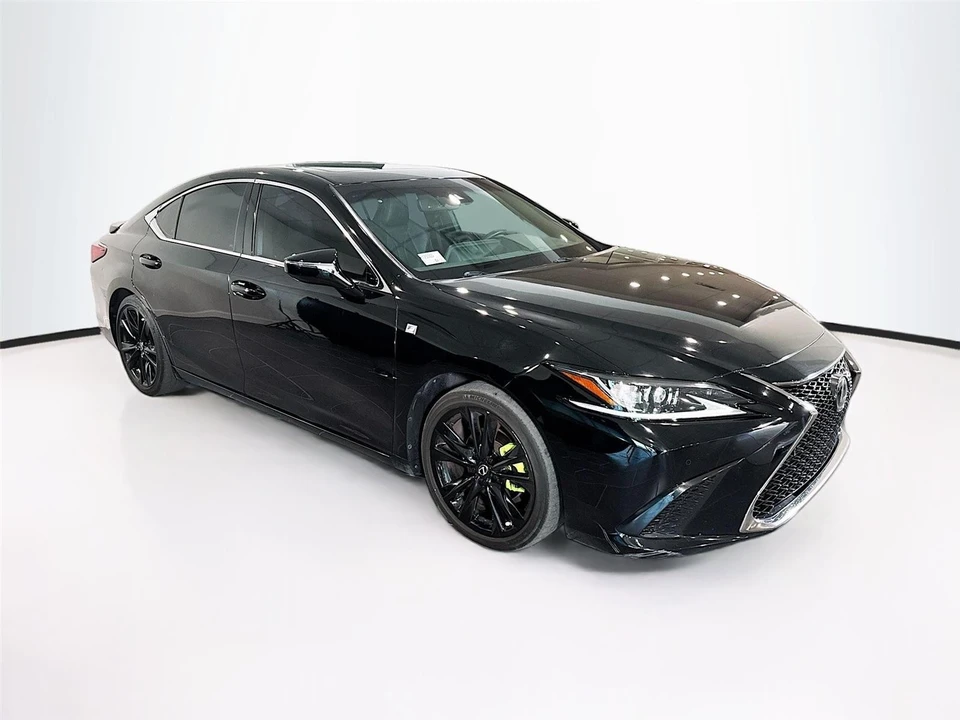 2022 Lexus ES 7th Gen - Image 3 of 16