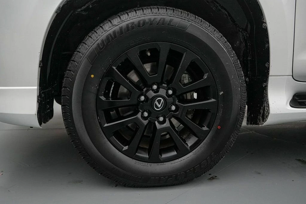 2022 Lexus GX 2nd Gen - Image 11 of 21