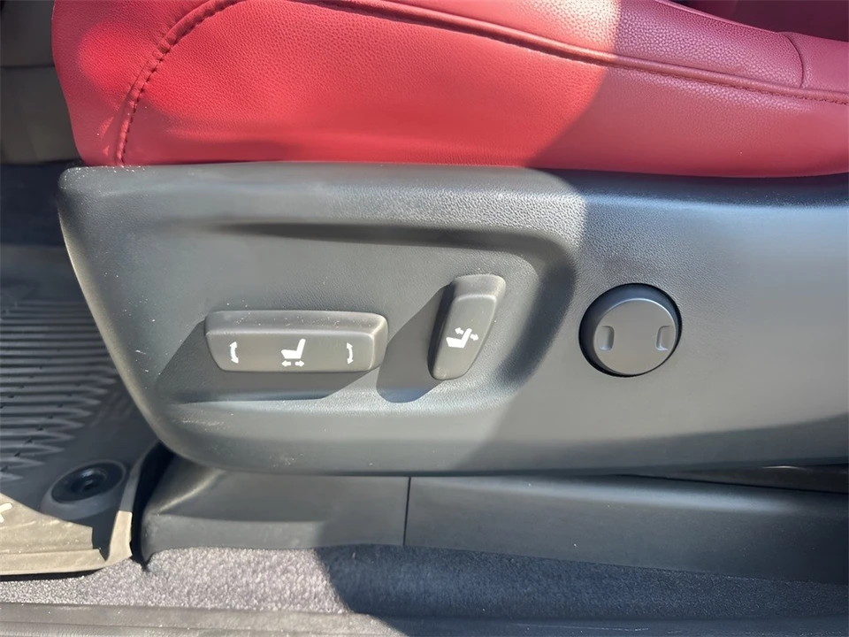 2022 Lexus GX 2nd Gen - Image 10 of 12