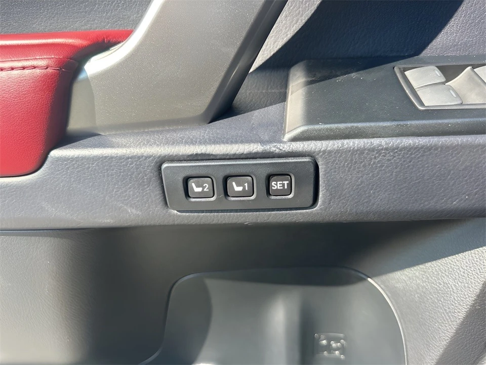 2022 Lexus GX 2nd Gen - Image 11 of 12