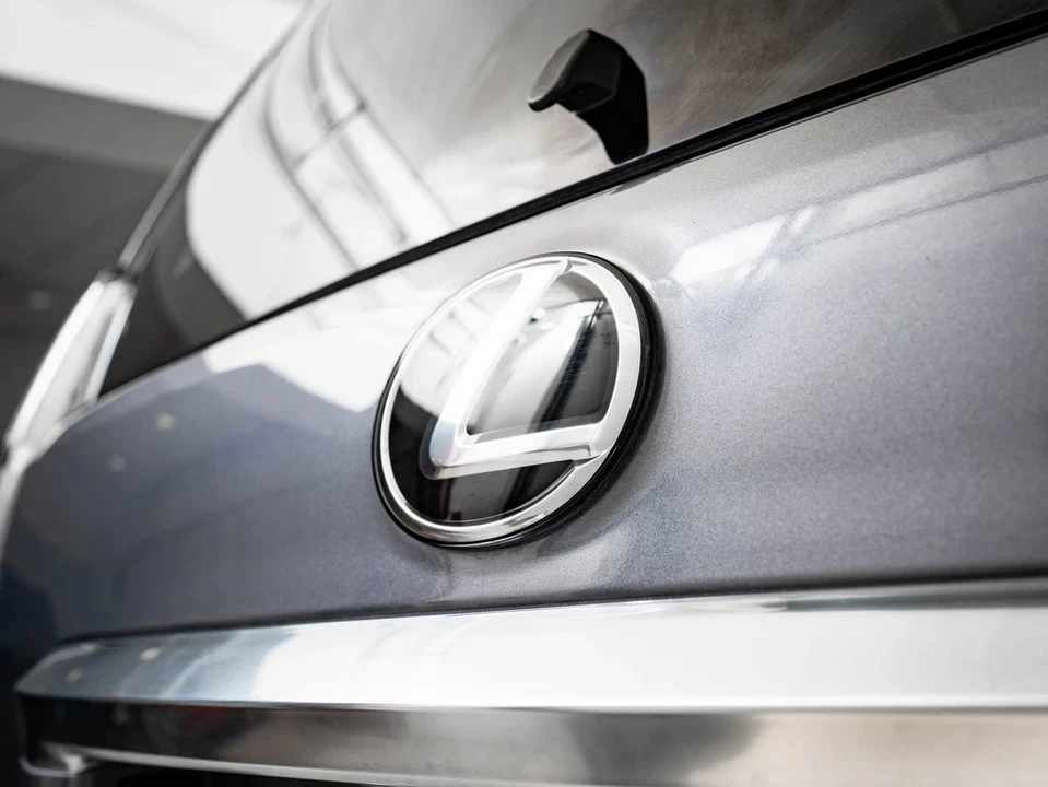 2022 Lexus GX 2nd Gen - Image 17 of 21