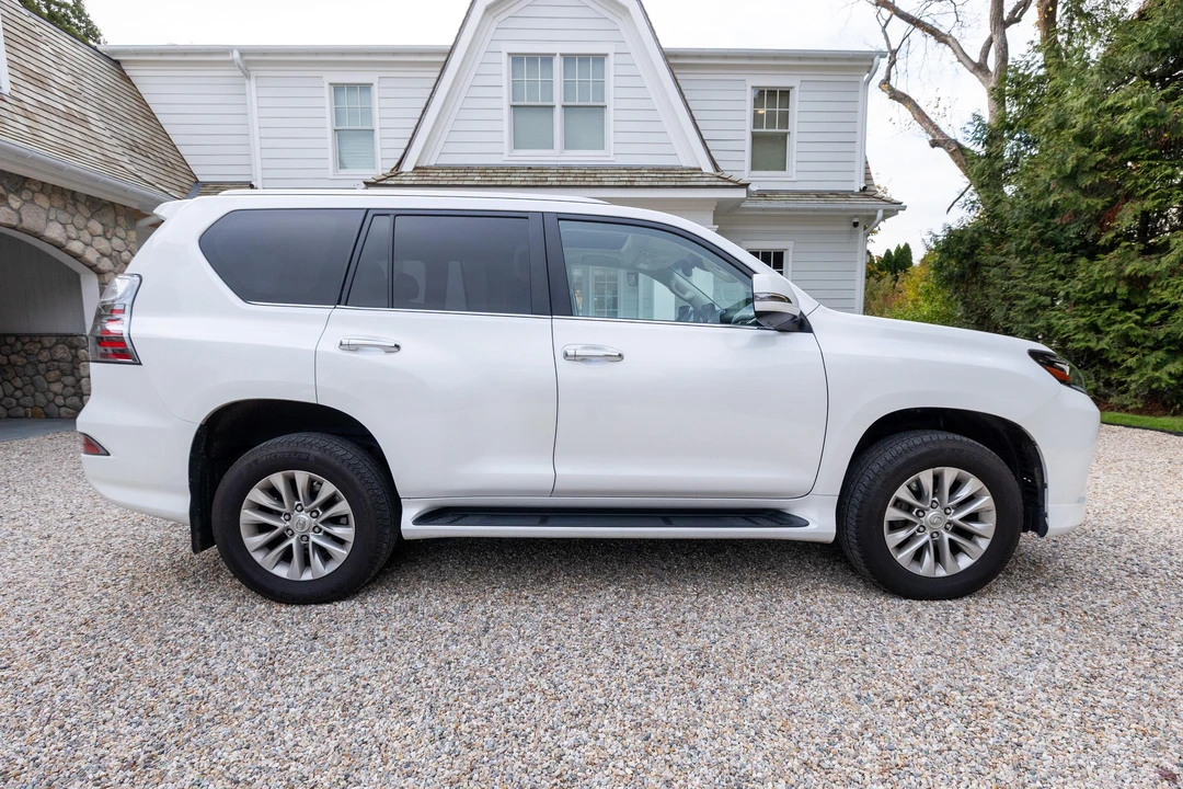 2022 Lexus GX 2nd Gen - Image 3 of 31