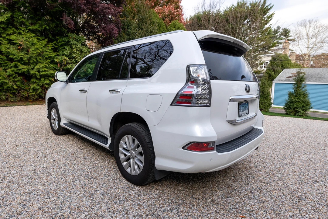 2022 Lexus GX 2nd Gen - Image 10 of 31