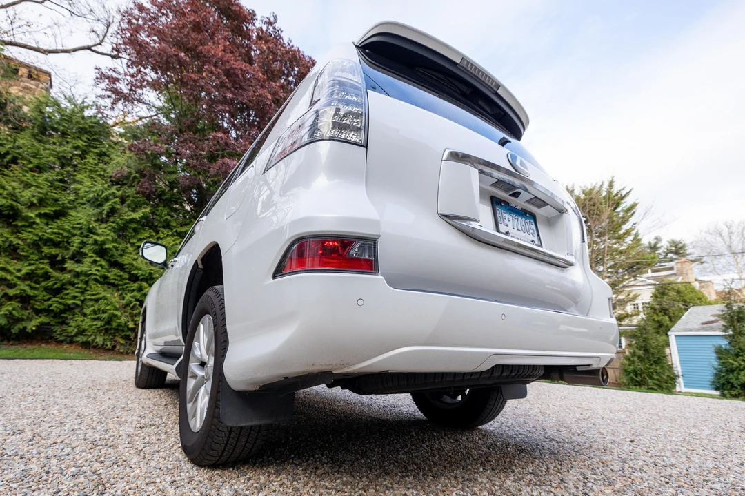 2022 Lexus GX 2nd Gen - Image 11 of 31