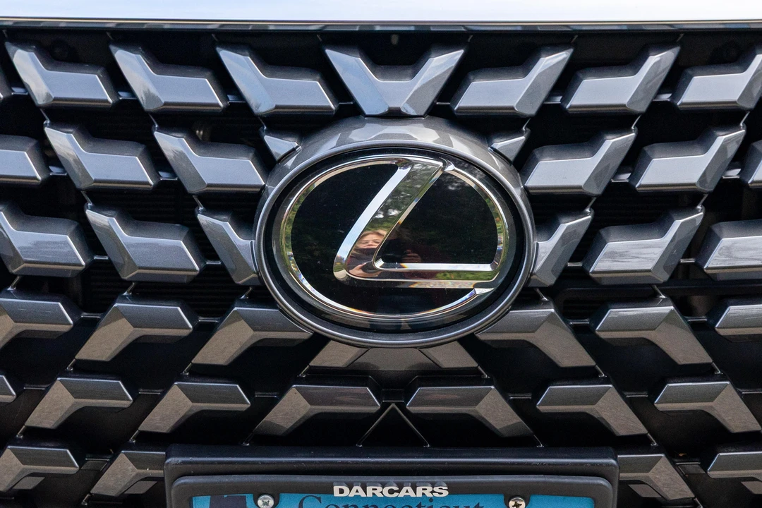 2022 Lexus GX 2nd Gen - Image 16 of 31