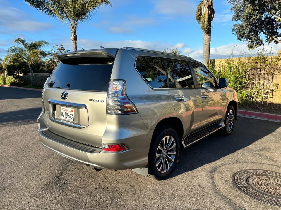2022 Lexus GX 2nd Gen - Image 12 of 31