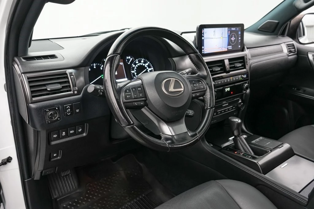 2022 Lexus GX 2nd Gen - Image 15 of 21