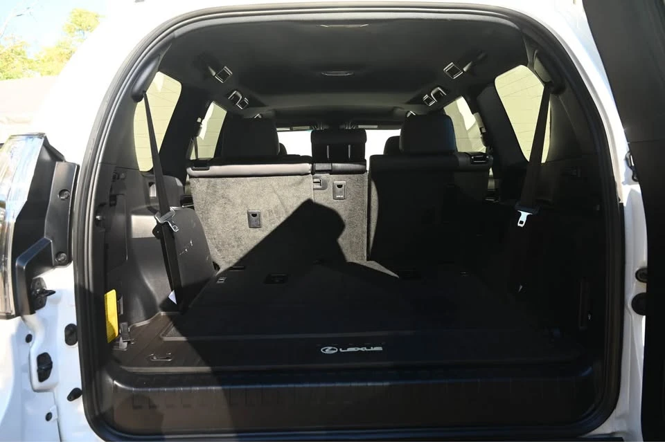 2022 Lexus GX 2nd Gen - Image 15 of 16