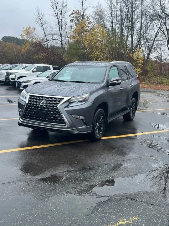 2022 Lexus GX 2nd Gen - Image 2 of 11