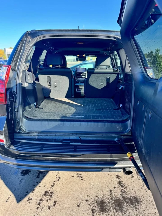 2022 Lexus GX 2nd Gen - Image 4 of 8