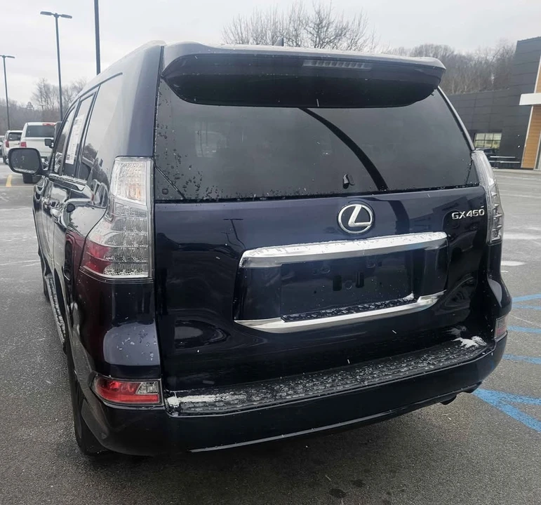 2022 Lexus GX 3rd Gen - Image 6 of 7
