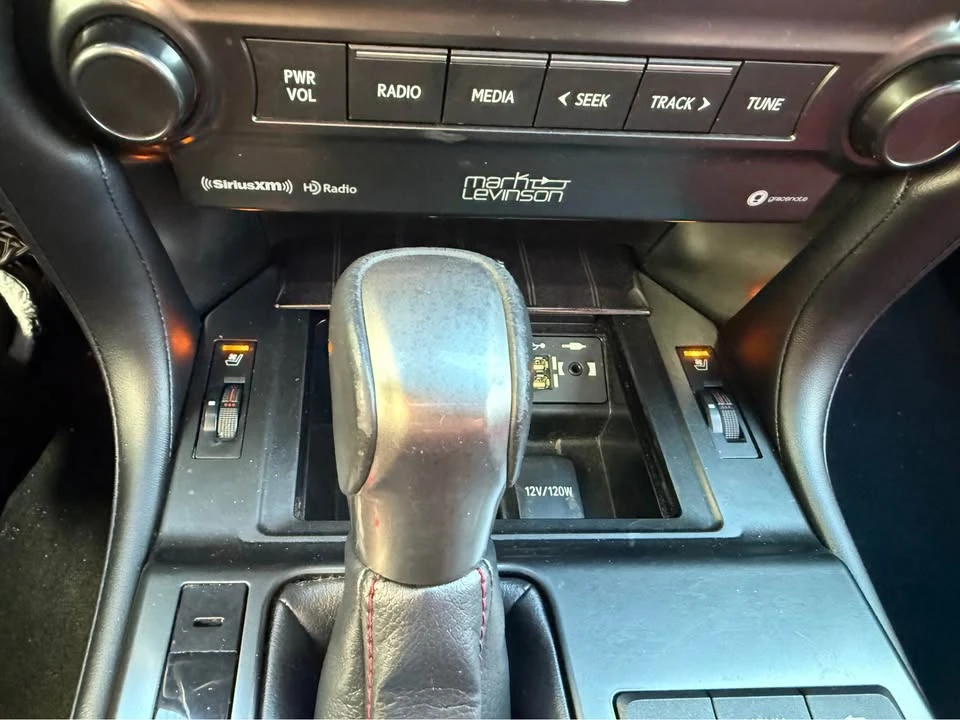2022 Lexus GX 2nd Gen - Image 17 of 19