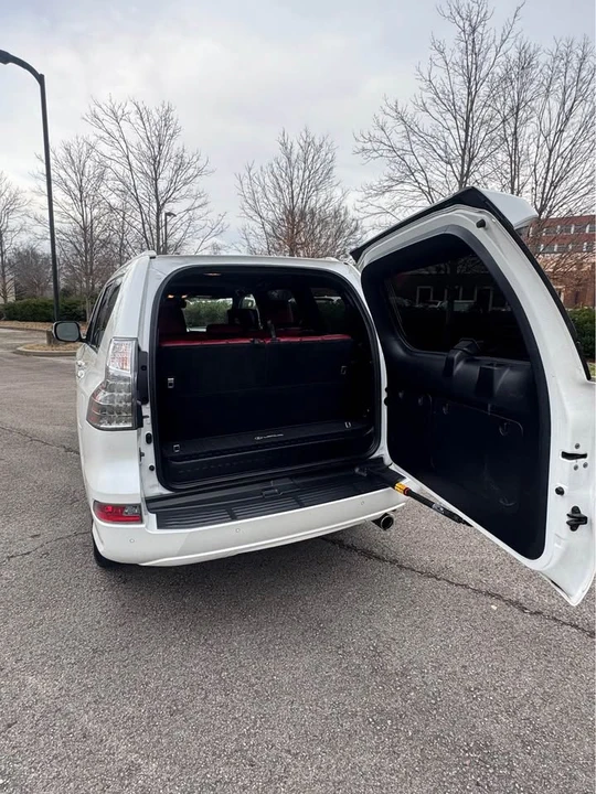 2022 Lexus GX 3rd Gen - Image 9 of 15