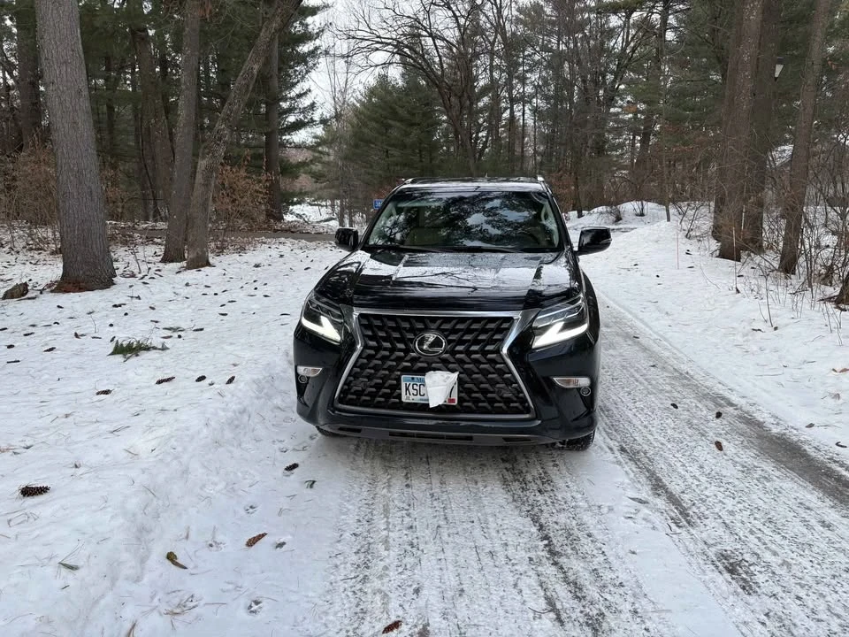 2022 Lexus GX 2nd Gen - Image 2 of 9
