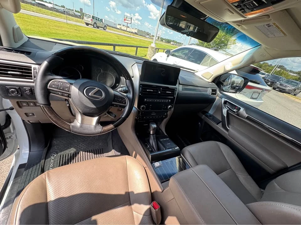 2022 Lexus GX 2nd Gen - Image 6 of 8