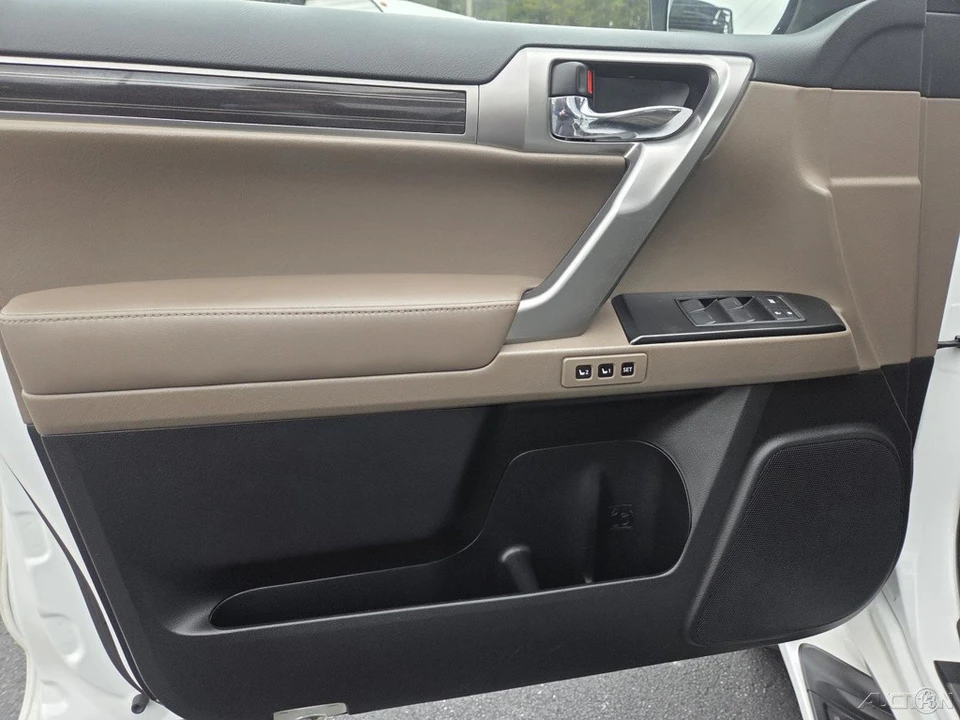 2022 Lexus GX 2nd Gen - Image 7 of 21