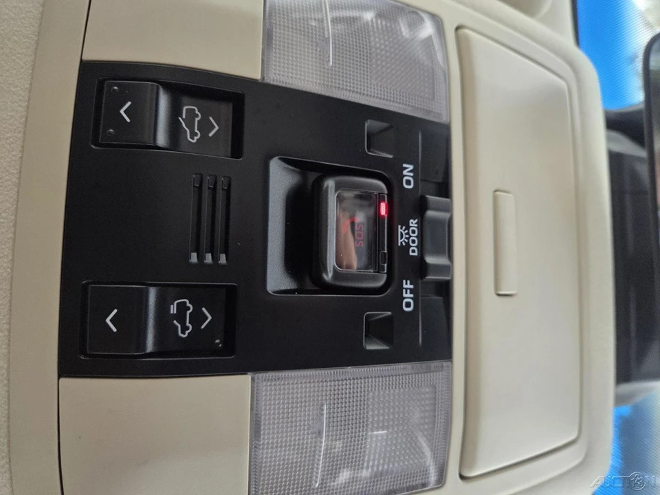 2022 Lexus GX 2nd Gen - Image 19 of 21