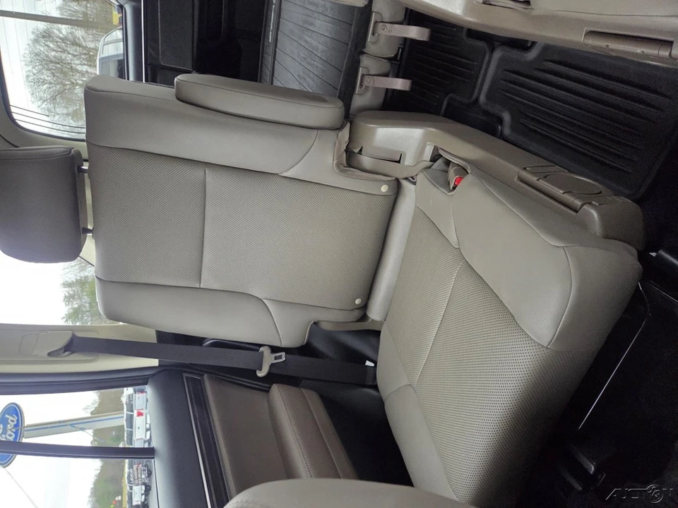 2022 Lexus GX 2nd Gen - Image 16 of 21