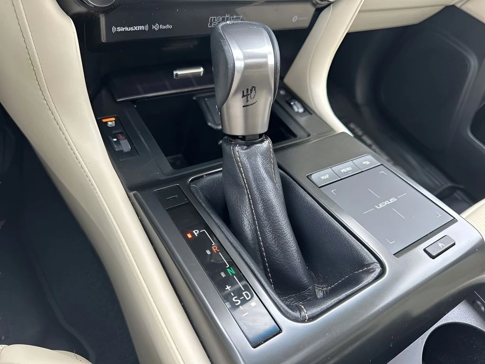 2022 Lexus GX 2nd Gen - Image 19 of 21