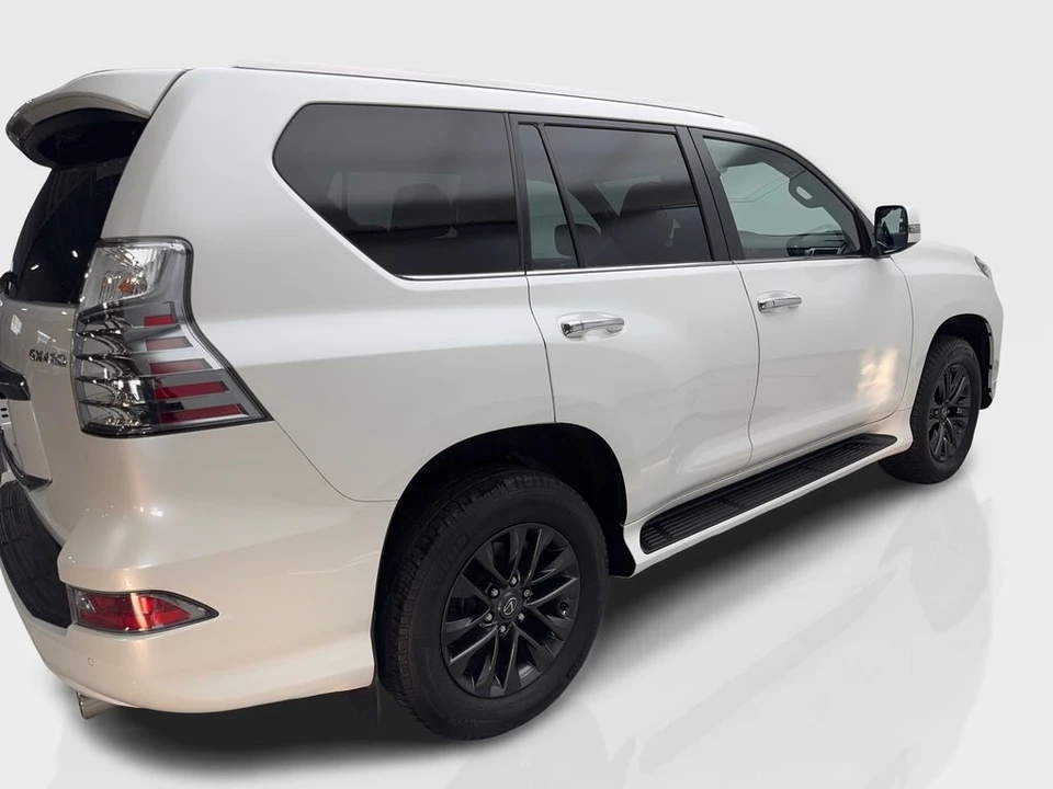 2022 Lexus GX 2nd Gen - Image 13 of 21