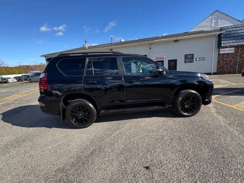 2022 Lexus GX 3rd Gen - Image 8 of 12