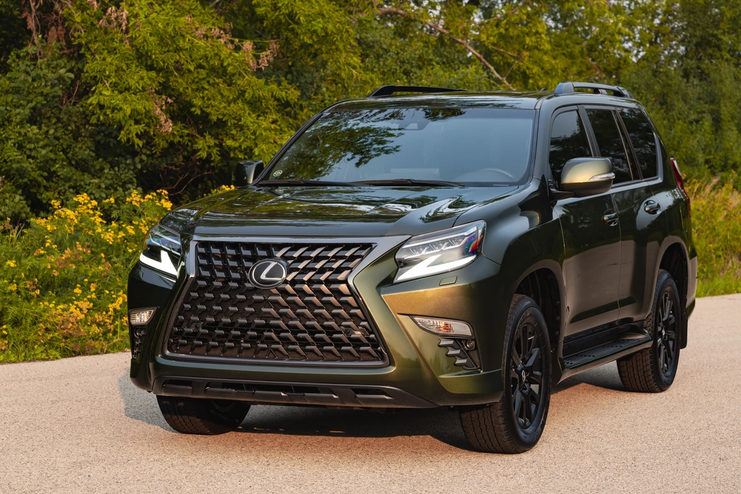 2022 Lexus GX 2nd Gen - Image 2 of 31