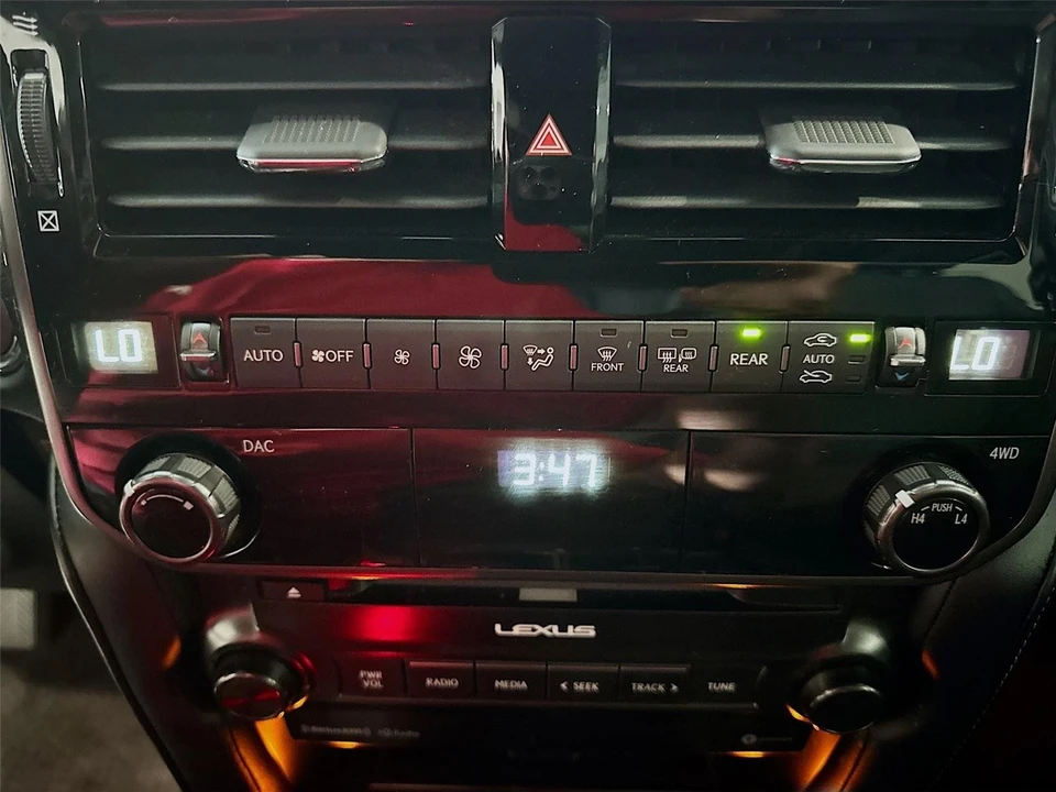 2022 Lexus GX 2nd Gen - Image 11 of 31