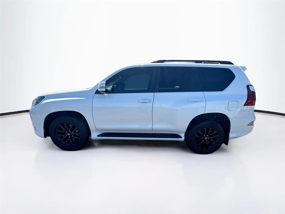 2022 Lexus GX 2nd Gen - Image 2 of 16