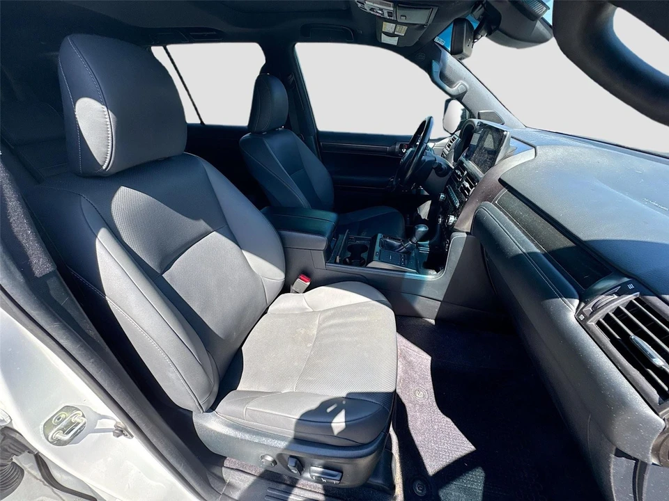 2022 Lexus GX 2nd Gen - Image 15 of 16