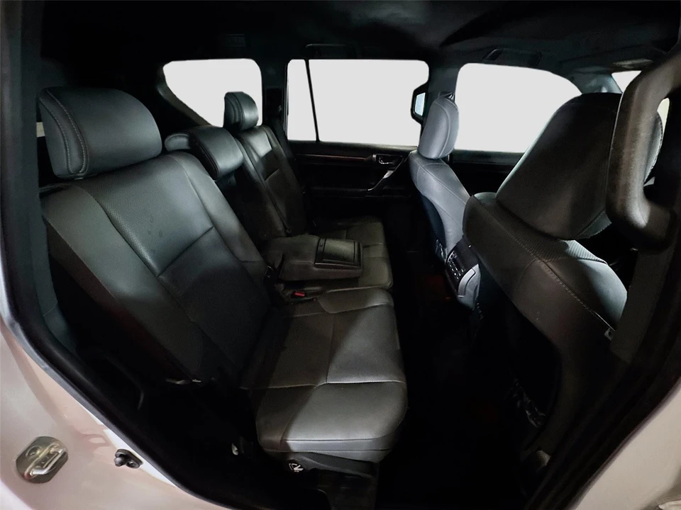 2022 Lexus GX 2nd Gen - Image 19 of 21