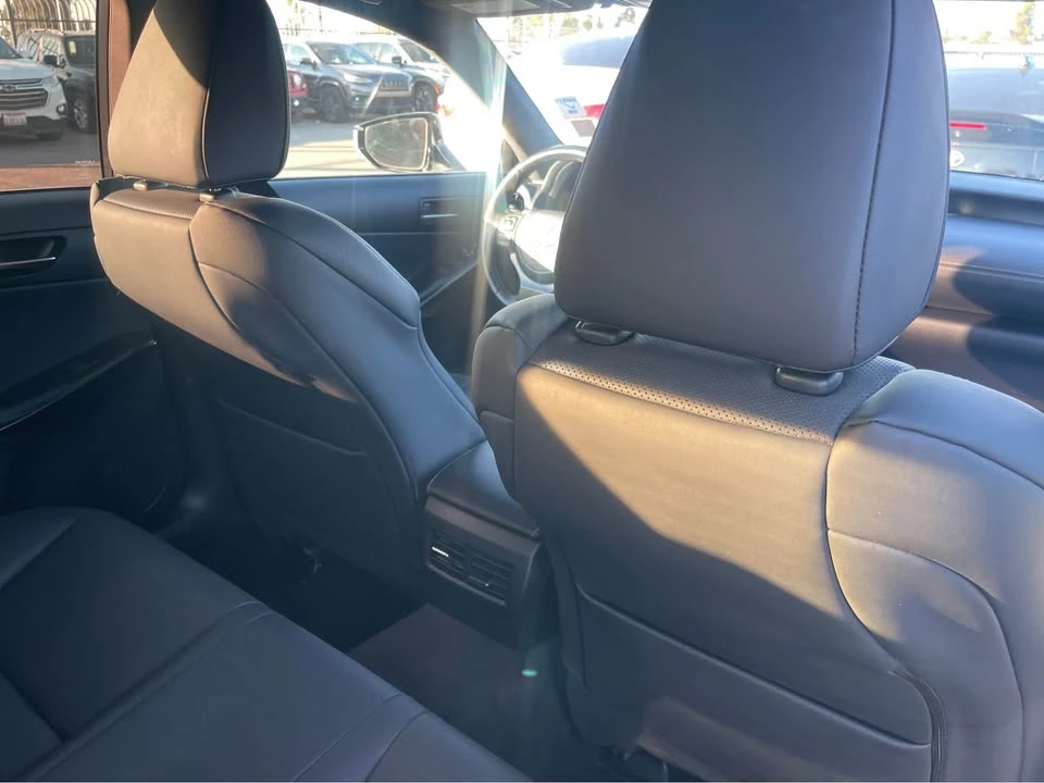 2022 Lexus IS 3rd Gen - Image 10 of 12